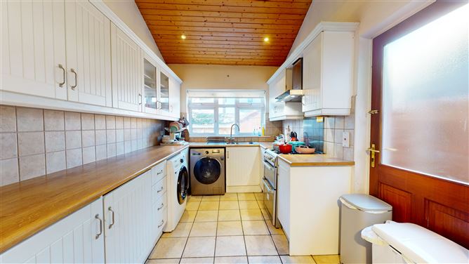 18 Charnwood Grove, Clonsilla, Dublin