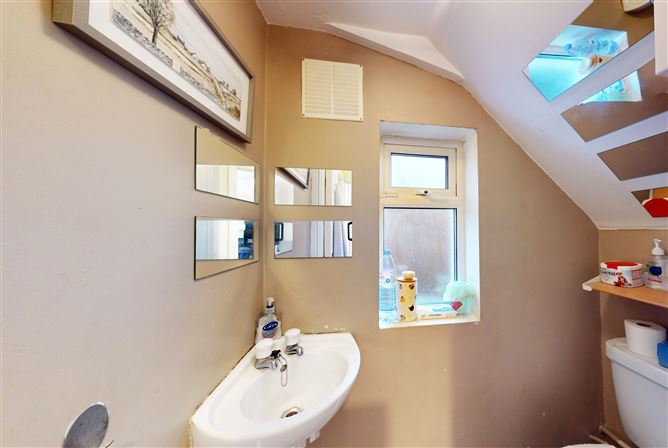 18 Charnwood Grove, Clonsilla, Dublin
