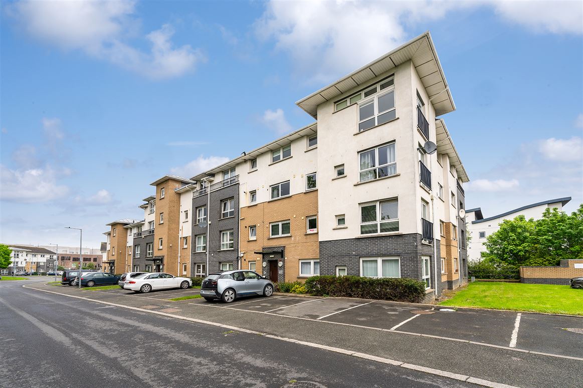 68 Geraldstown Woods, Santry, Dublin 9