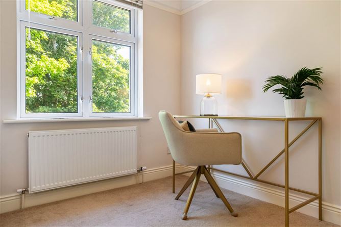https://photos-a.propertyimages.ie/media/5/9/1/5006195/7cba60c4-173d-45d2-9783-4f24b6586d30_l.jpg