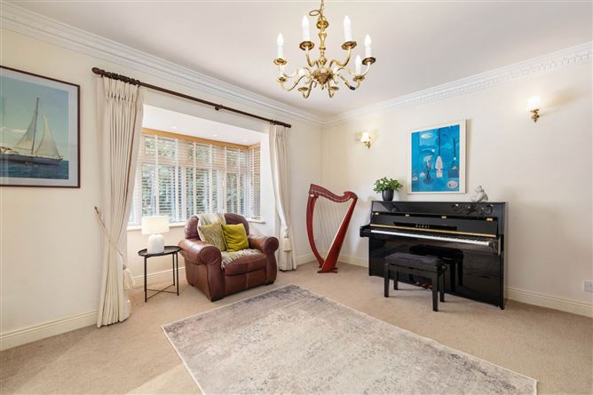 https://photos-a.propertyimages.ie/media/5/9/1/5006195/7cba60c4-173d-45d2-9783-4f24b6586d30_l.jpg