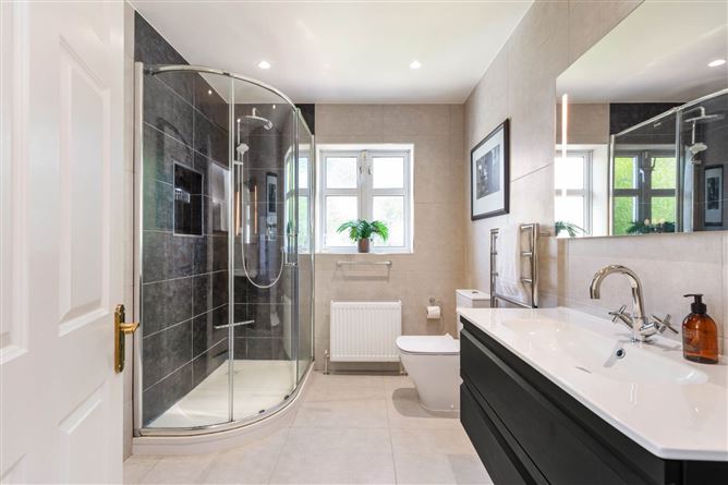 https://photos-a.propertyimages.ie/media/5/9/1/5006195/7cba60c4-173d-45d2-9783-4f24b6586d30_l.jpg