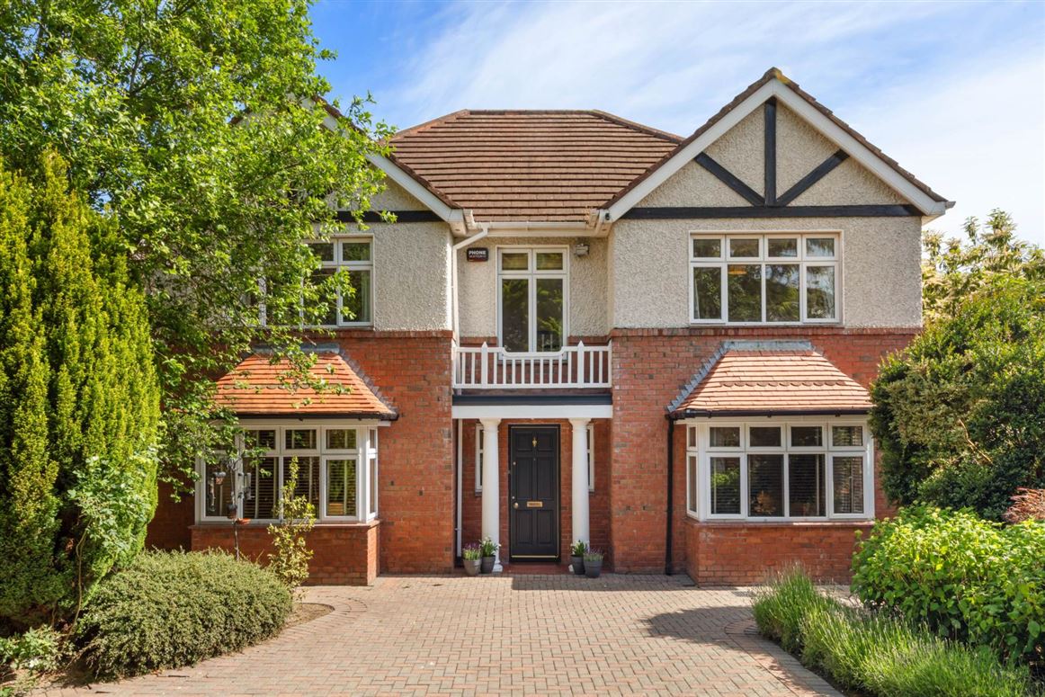 29 Hampton Park, Booterstown, Blackrock, County Dublin