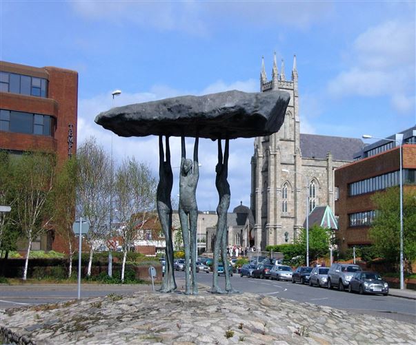 https://photos-a.propertyimages.ie/media/5/9/1/5006195/7cba60c4-173d-45d2-9783-4f24b6586d30_l.jpg
