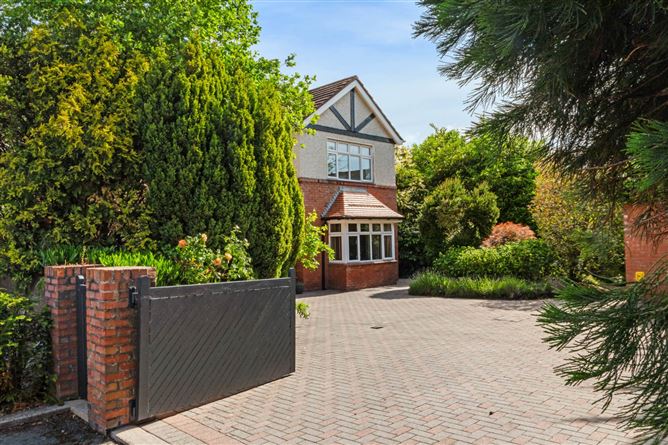 https://photos-a.propertyimages.ie/media/5/9/1/5006195/7cba60c4-173d-45d2-9783-4f24b6586d30_l.jpg
