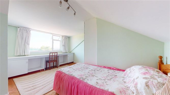 Photo 34 of 39 — Doonaree, 172 Howth Rd, Sutton, Dublin 13
