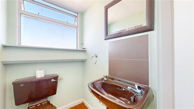 Photo 35 of 39 — Doonaree, 172 Howth Rd, Sutton, Dublin 13