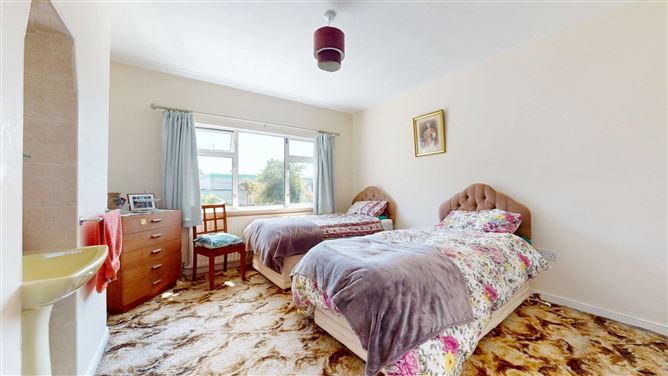 Photo 28 of 39 — Doonaree, 172 Howth Rd, Sutton, Dublin 13