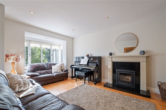 6 South Avenue, Carrig Na Curra, Carrigaline, Cork