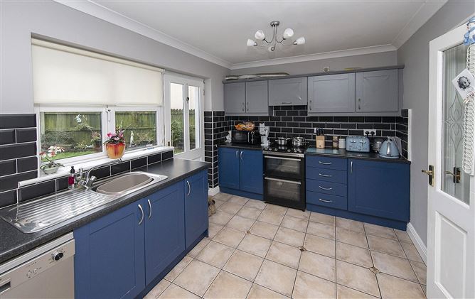 87 Cruachan, Abbeyside, Dungarvan, Co. Waterford