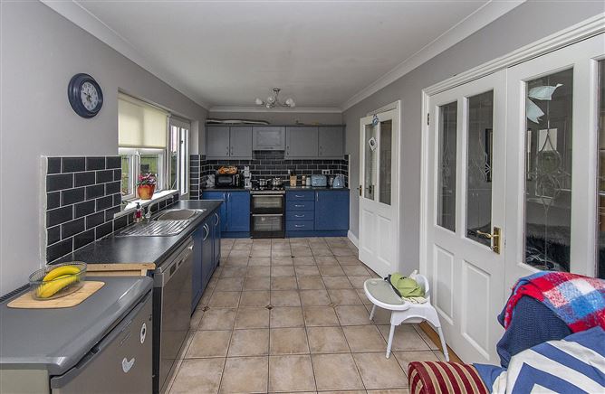 87 Cruachan, Abbeyside, Dungarvan, Co. Waterford