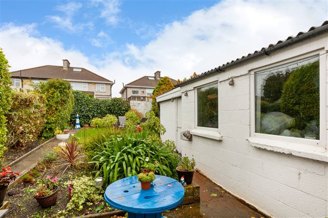99 Elm Mount Avenue, Beaumont, Dublin 9