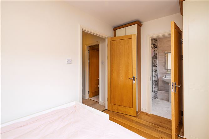 28 ALL HALLOWS SQUARE , Drumcondra, Dublin 9