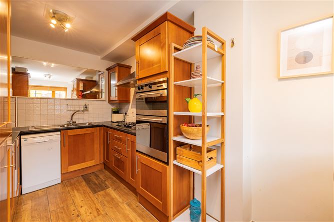 28 ALL HALLOWS SQUARE , Drumcondra, Dublin 9