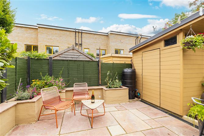 28 ALL HALLOWS SQUARE , Drumcondra, Dublin 9