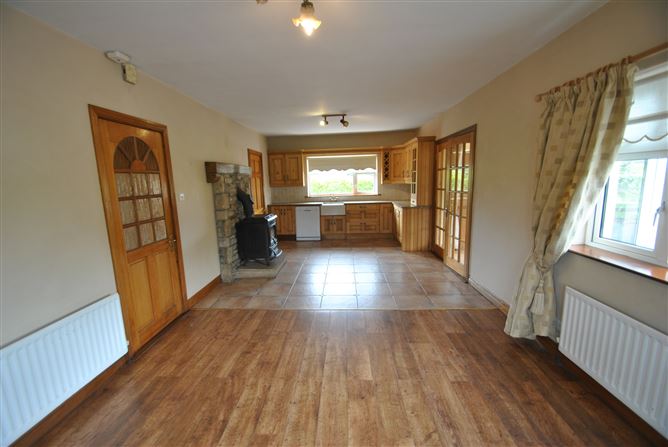 Clonakenny, Roscrea, Co. Tipperary