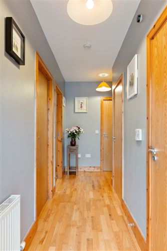 1B Belarmine Drive, Stepaside, Dublin 18  , Stepaside, Dublin 18