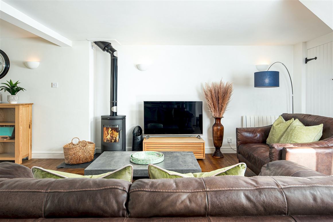 Cotswolds Cottage,Somerford Keynes,Gloucestershire,United Kingdom