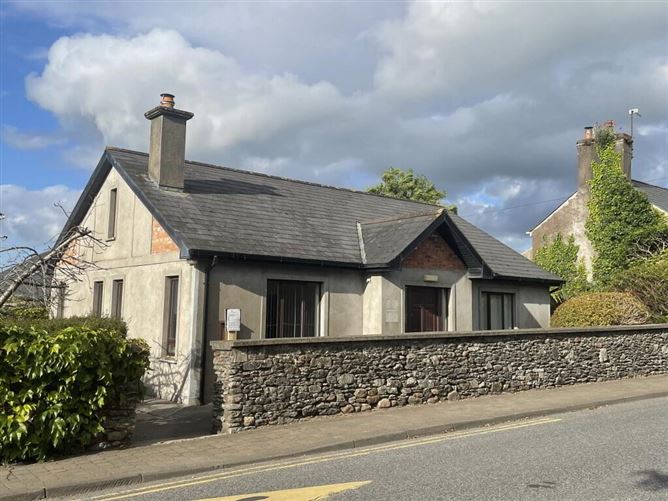 East Main Street, Lismore, Waterford
