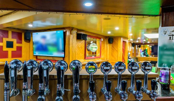 Landy's Irish Harp, 19 Irish Street, Ardee, Co. Louth