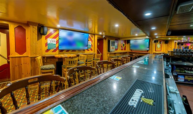 Landy's Irish Harp, 19 Irish Street, Ardee, Co. Louth