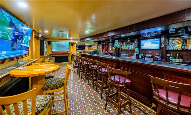 Landy's Irish Harp, 19 Irish Street, Ardee, Co. Louth