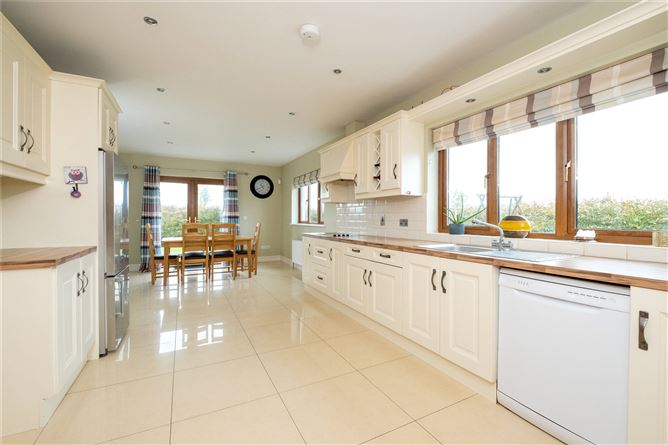 Moorefield, Eyrecourt, Ballinasloe, Co. Galway