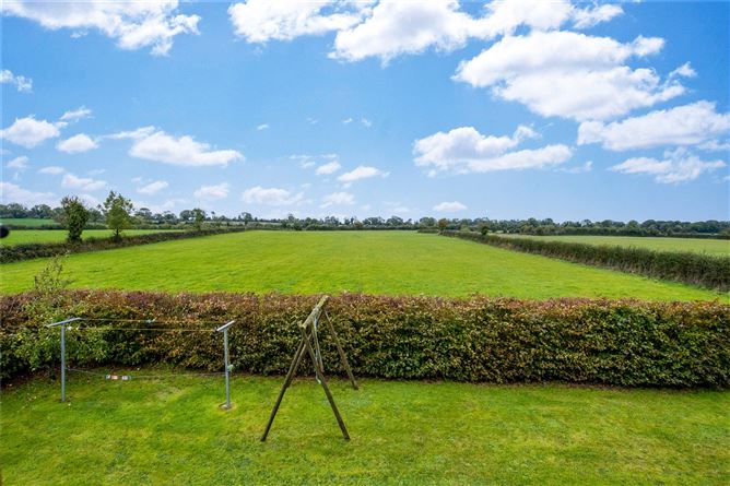 Moorefield, Eyrecourt, Ballinasloe, Co. Galway