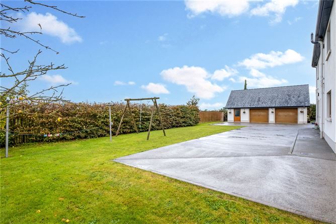 Moorefield, Eyrecourt, Ballinasloe, Co. Galway