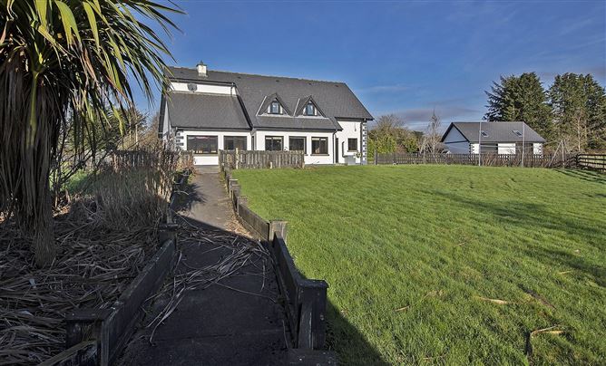 Tullyvrane, Coolnasmear, Dungarvan, Co. Waterford