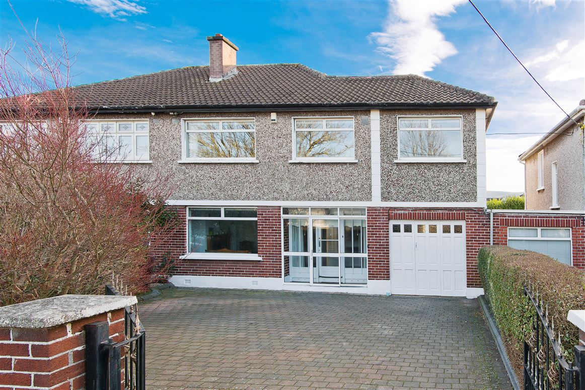 7 Rosehall Estate, Templeogue, Dublin 6W