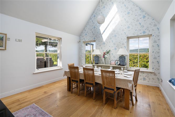 An Cnoc Beag, Ashford, Wicklow