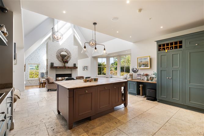 An Cnoc Beag, Ashford, Wicklow