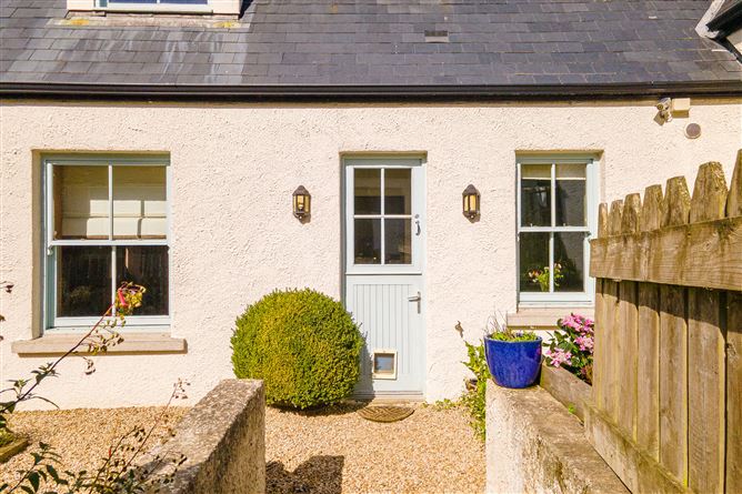 An Cnoc Beag, Ashford, Wicklow