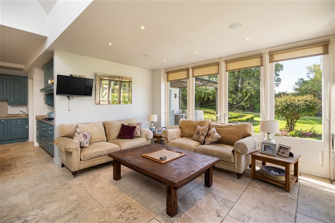 An Cnoc Beag, Ashford, Wicklow