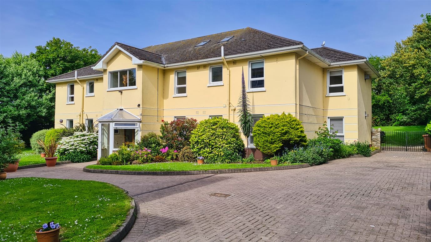 Apartment 7, St Nessan's, Thormanby Road, Howth, County Dublin