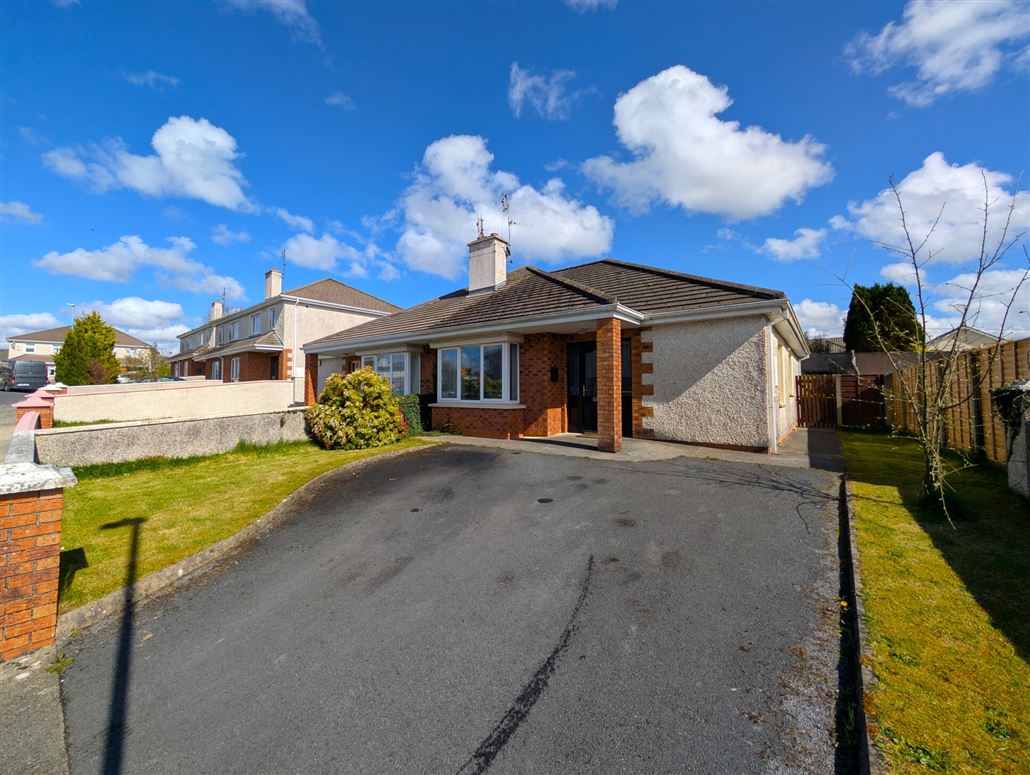 13 Elm Park, Claremorris, Co. Mayo