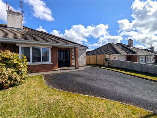 13 Elm Park, Claremorris, Co. Mayo