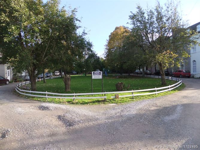 4 Wellington Square, Magazine Road, Glasheen,  Cork City