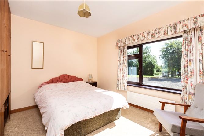 Green Rushes, Clooneigh, Carrick-On-Shannon, Co. Roscommon