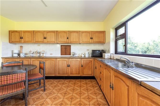 Green Rushes, Clooneigh, Carrick-On-Shannon, Co. Roscommon