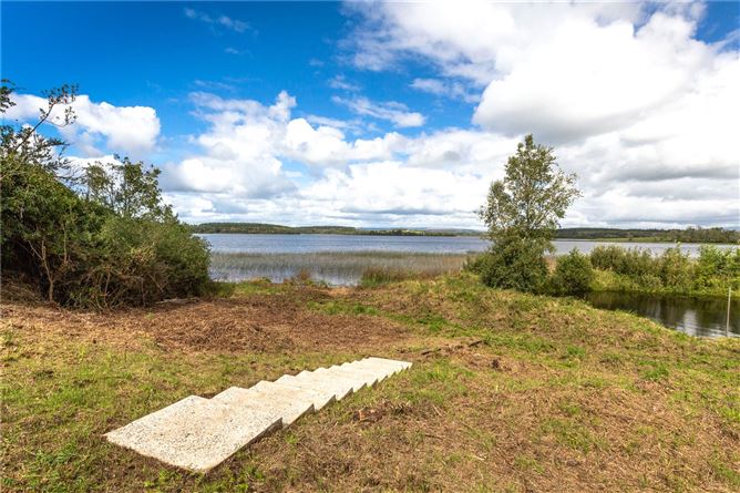 Green Rushes, Clooneigh, Carrick-On-Shannon, Co. Roscommon