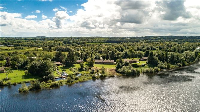 Green Rushes, Clooneigh, Carrick-On-Shannon, Co. Roscommon