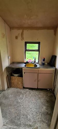 Ivy Cottage, Edenan And Kinclare, Ballinagare, Castlerea, Roscommon