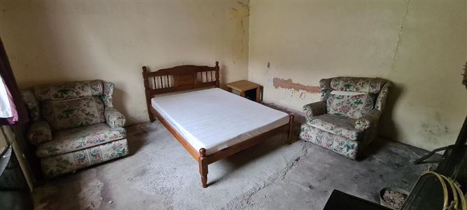 Ivy Cottage, Edenan And Kinclare, Ballinagare, Castlerea, Roscommon