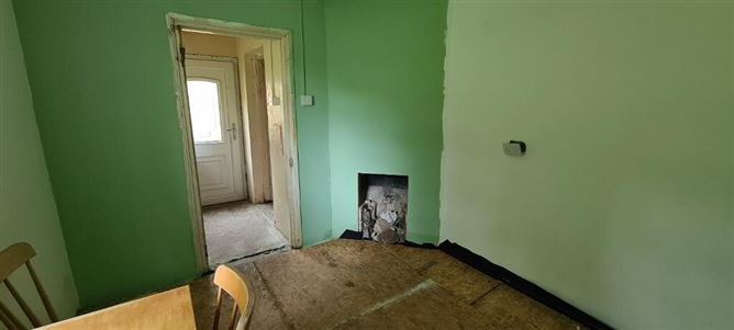 Ivy Cottage, Edenan And Kinclare, Ballinagare, Castlerea, Roscommon