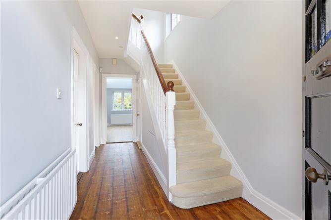 58 Whitethorn Road, Clonskeagh, Dublin 14