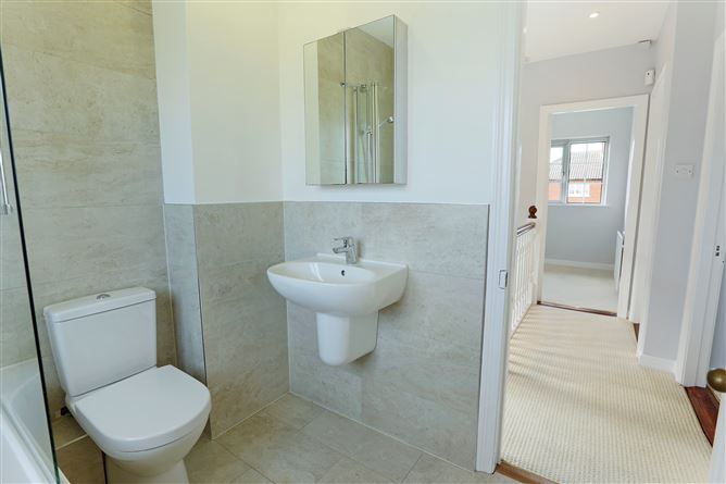 58 Whitethorn Road, Clonskeagh, Dublin 14