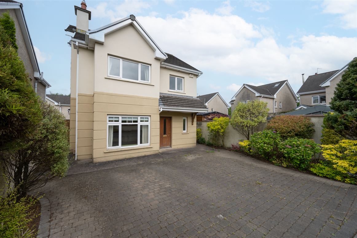 14 Wrenbank, Mount Oval, Rochestown, Cork Sherry FitzGerald Cork