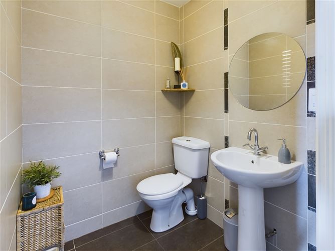 18 Caislean Cuirt, Cabra, Thurles, Co. Tipperary